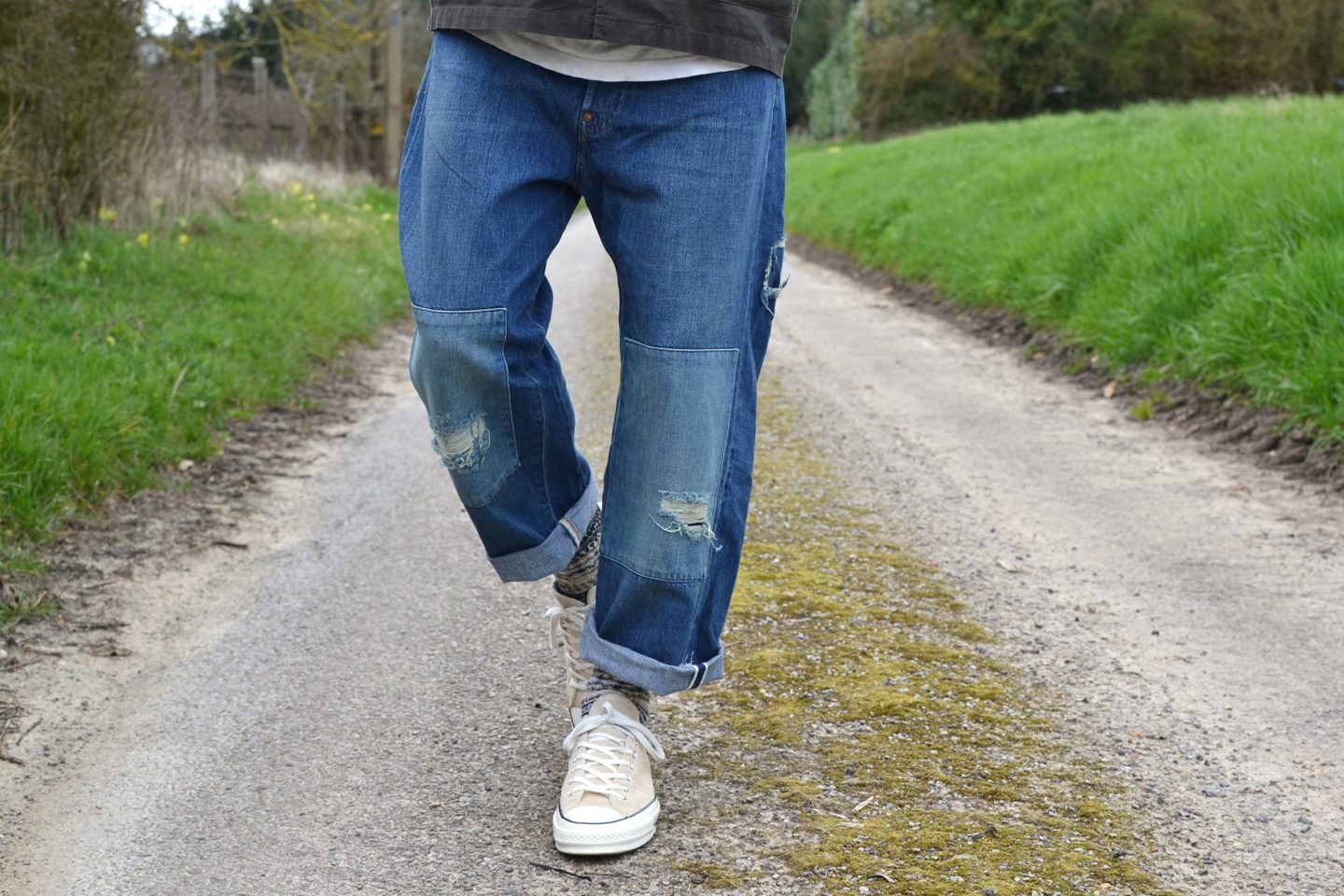 WOrkwear style with vetra work jacket, dockers x patrik ervell overshirt and Levi's Big E915 501 and converse CT70