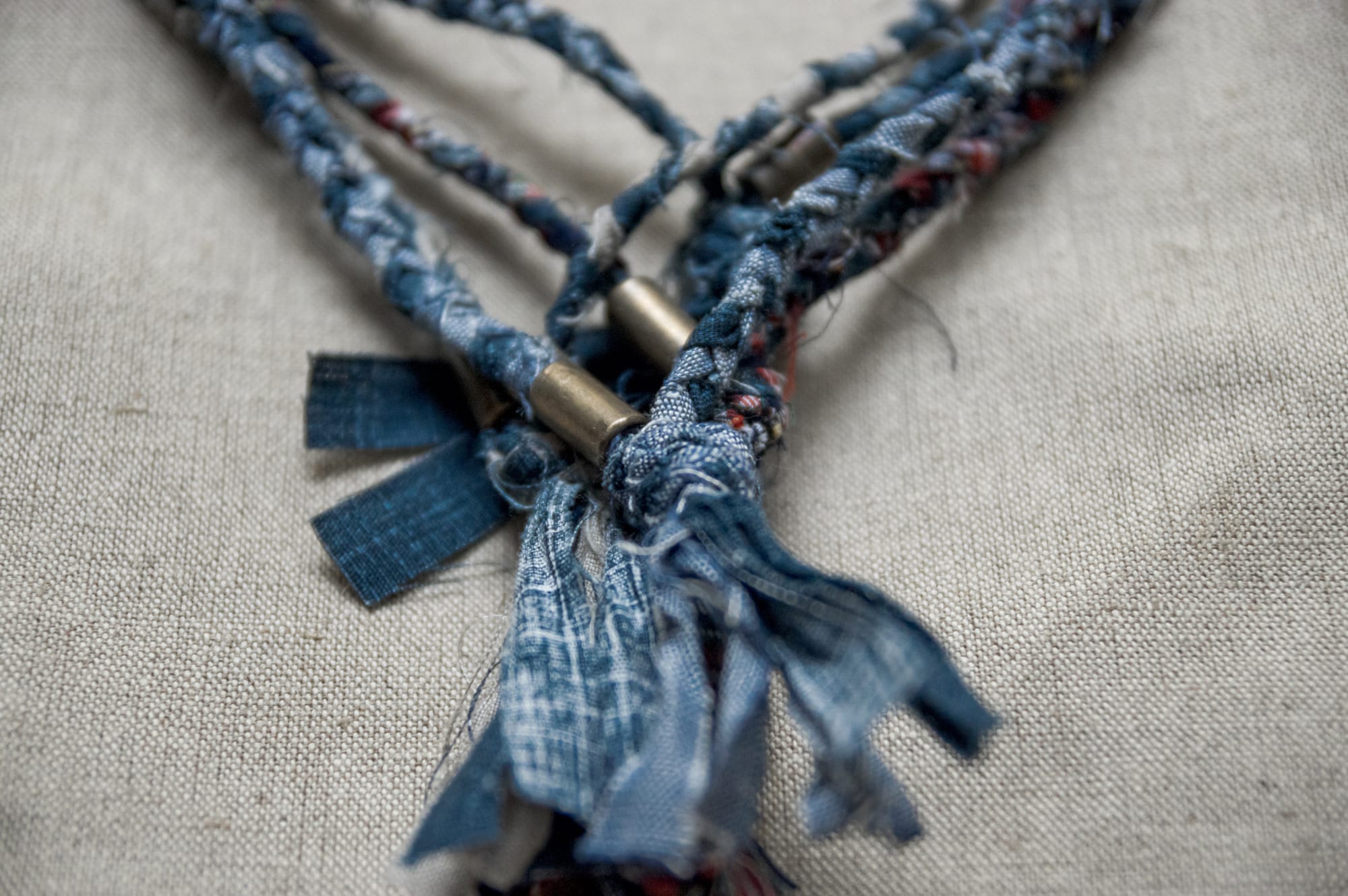 collier borali tissu japonais indigo