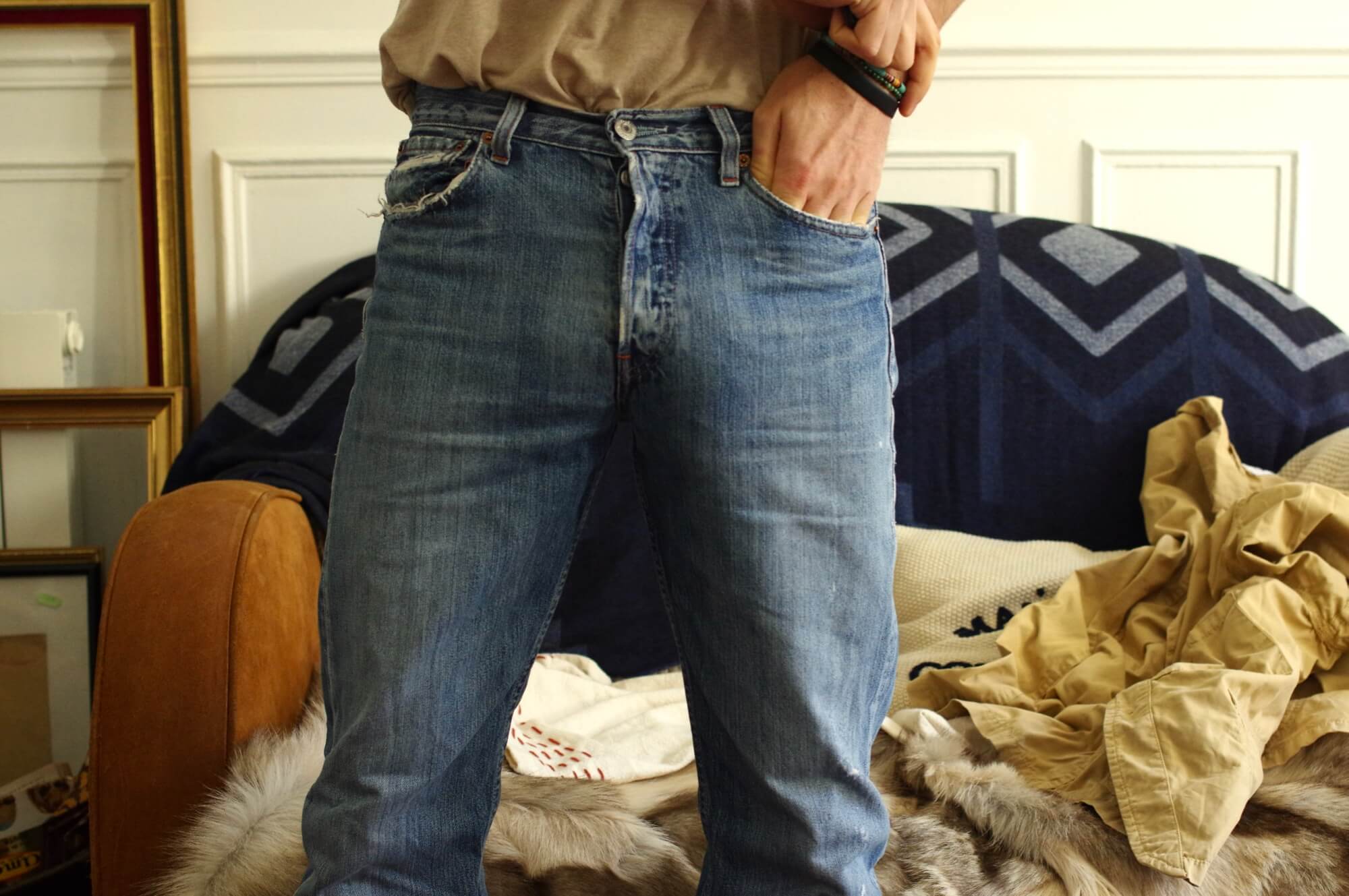 comment porter un jean size-down avec un levis vintage 501 stone wash