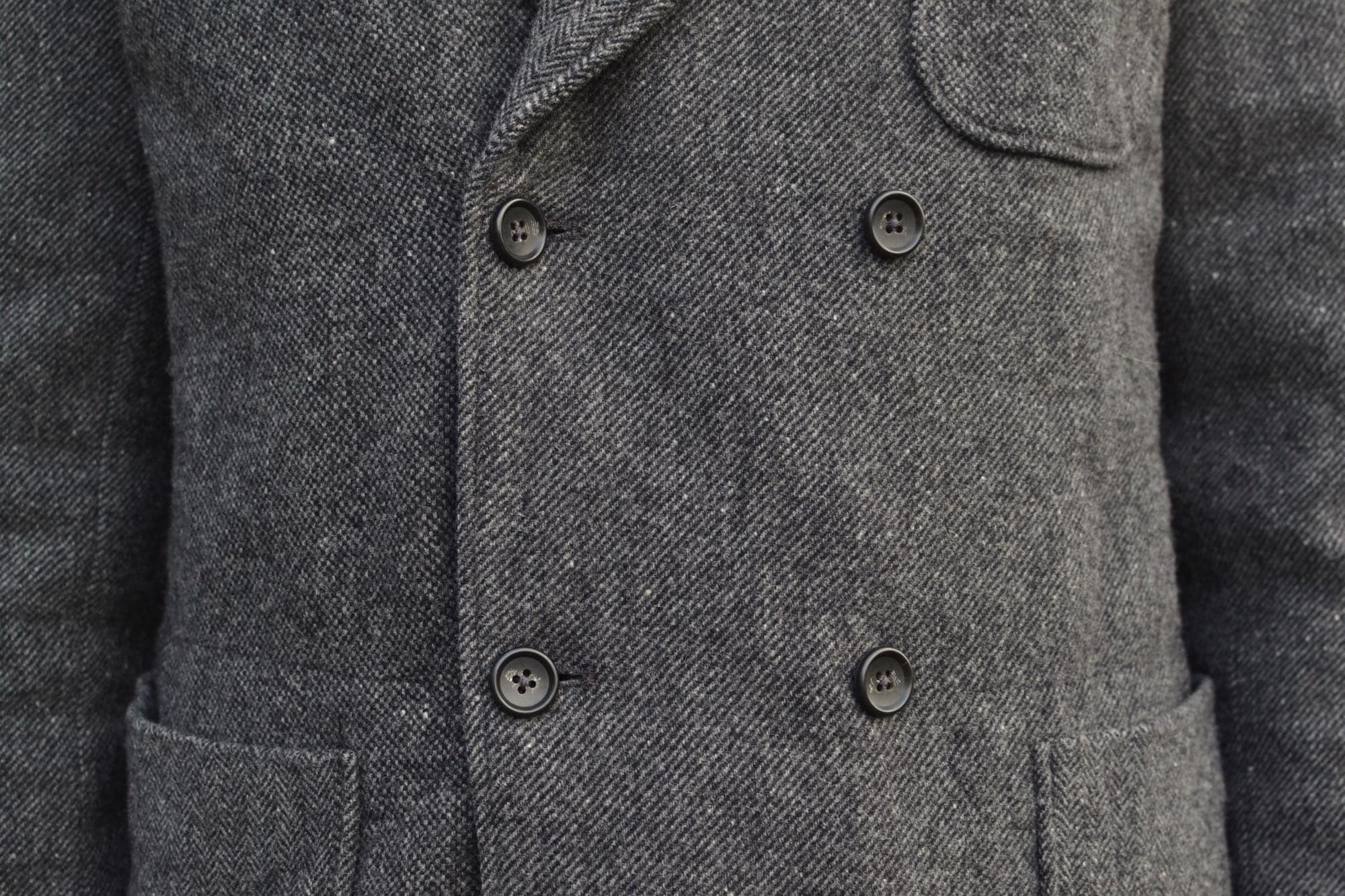engineered garments double breasted dexter jacket wool herringbone - comment porter une veste croisée à chevrons dans un style homme workwear
