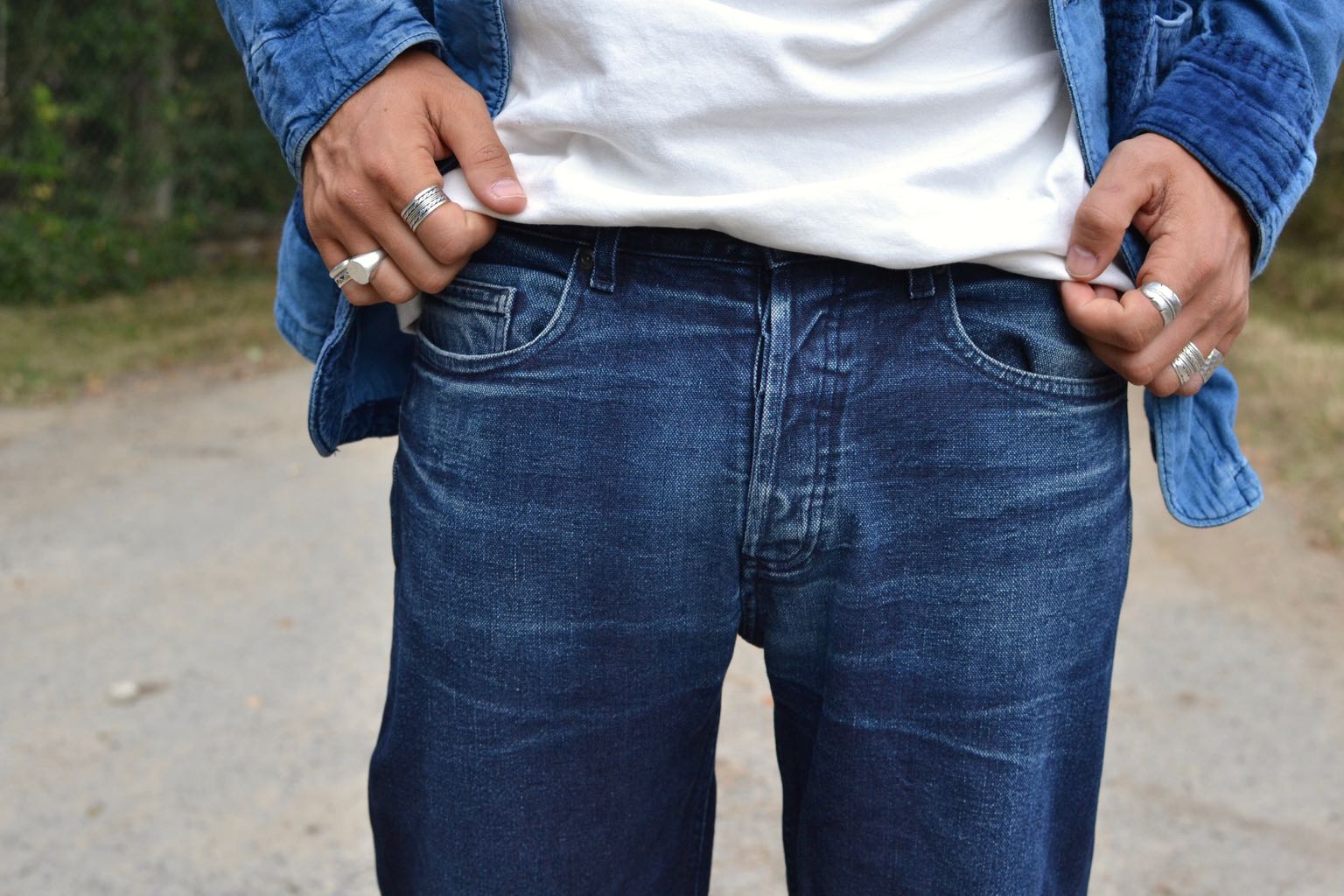 évolution et délavage du jean pantalon en canevas bonnegueule avec visvim yucca style workwear homme