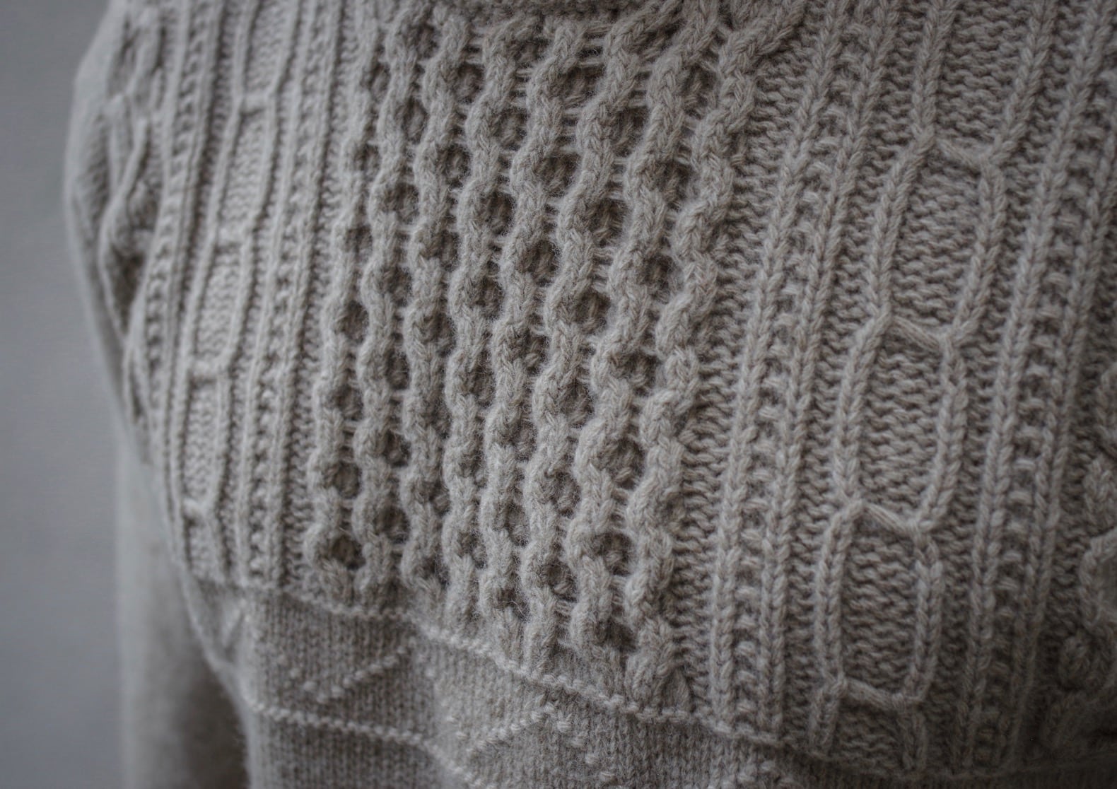 pull en laine baby merinos atelier particulier en collab avec inis meain
