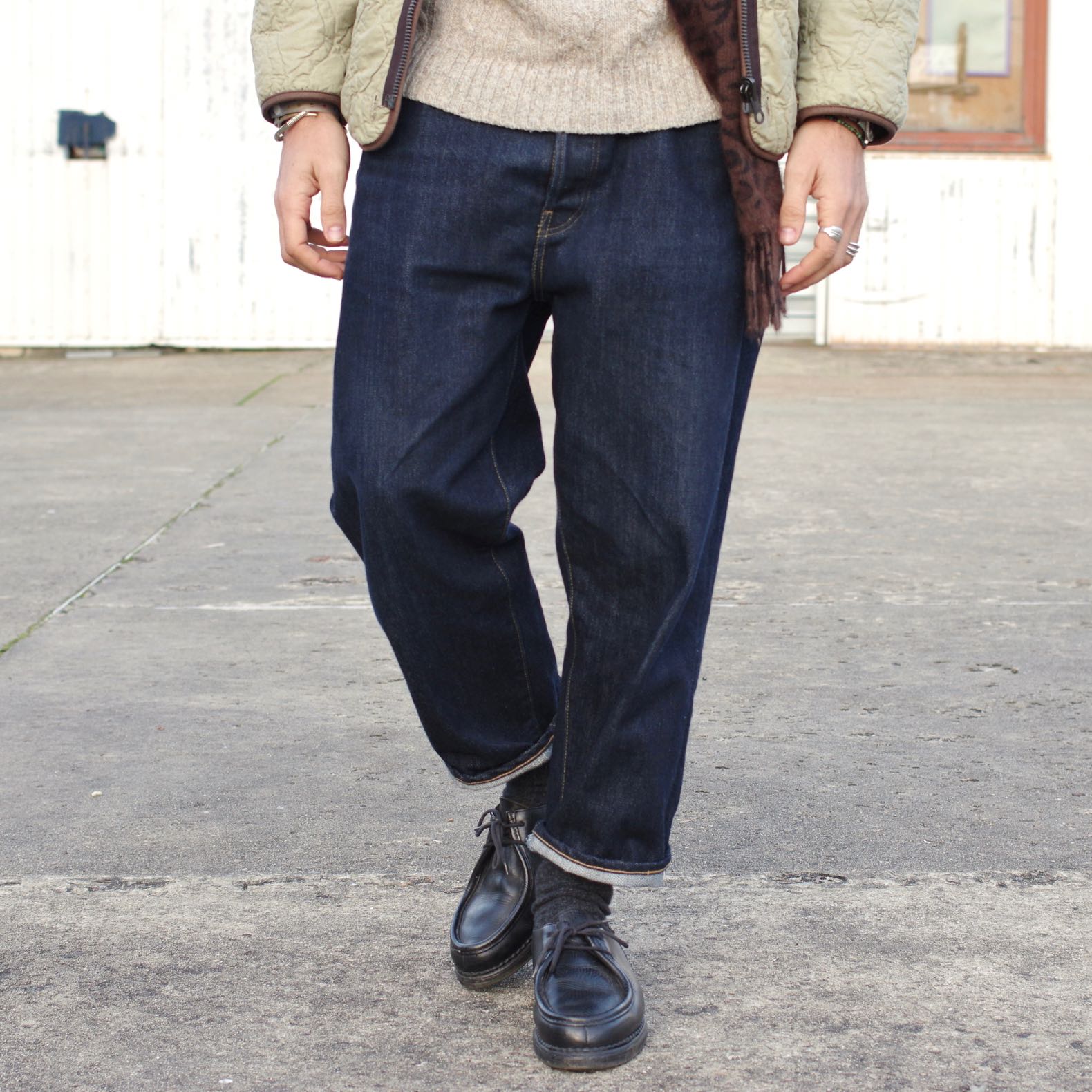 comment porter un jean ample couple tapered size-up