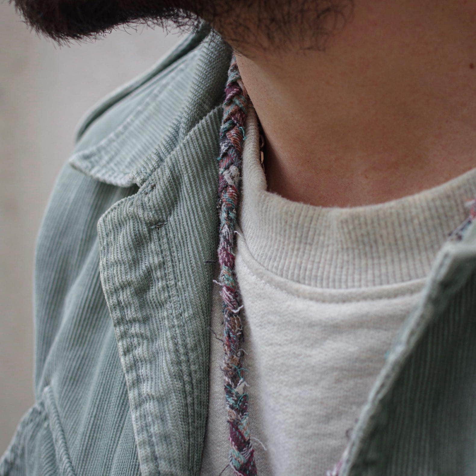 collier en tissu tressé Borali