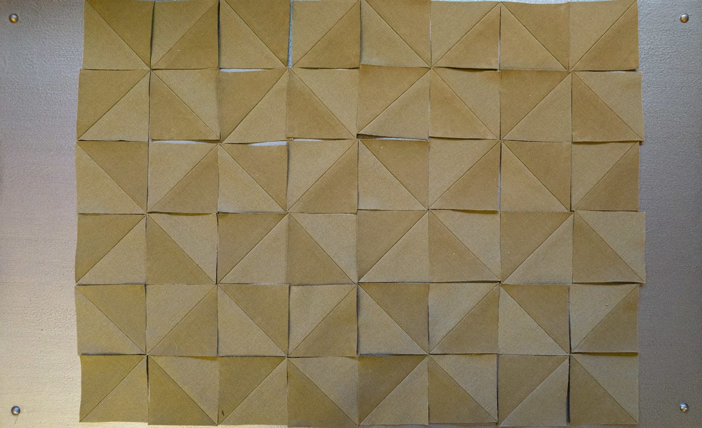 DIY coudre du patchwork et en faire un bob avec matières upcycled