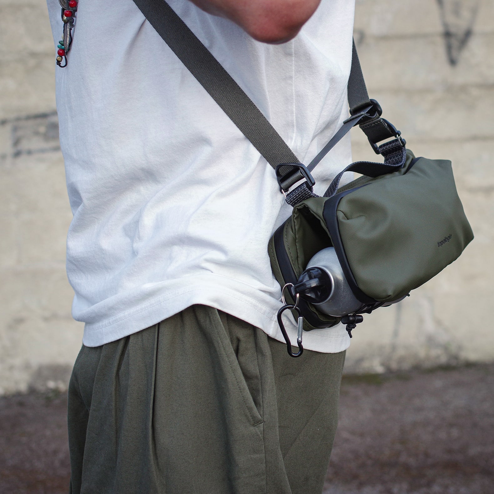 sac de la marque topologie modèle brick pouch