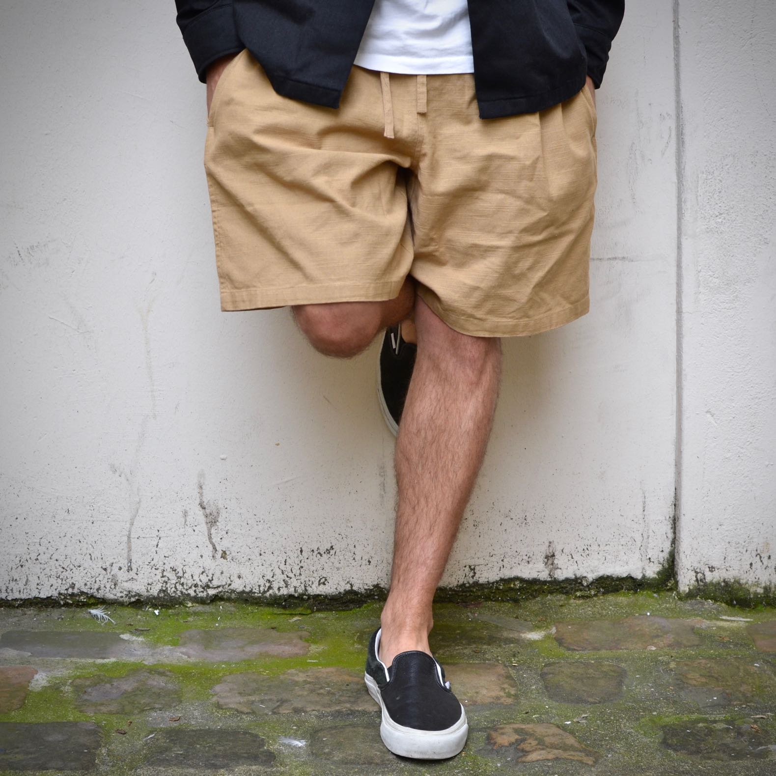 shorts thinking mu henry camel