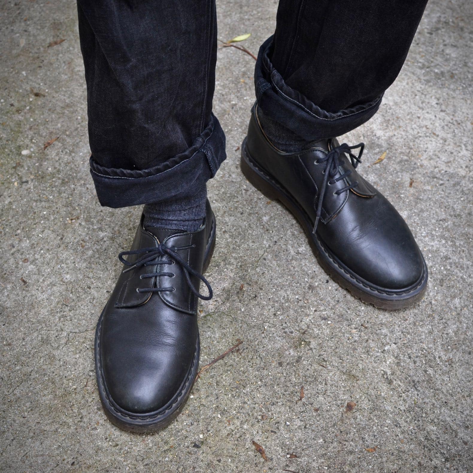 chaussures a.p.c. style dr martens black