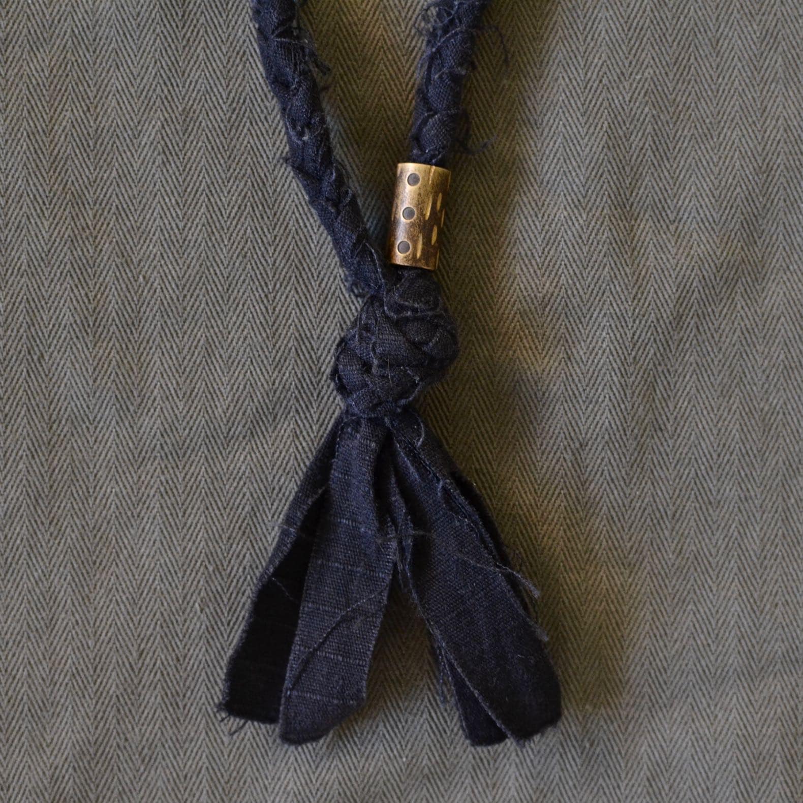collier tressé upcycling borali en ripstop noir