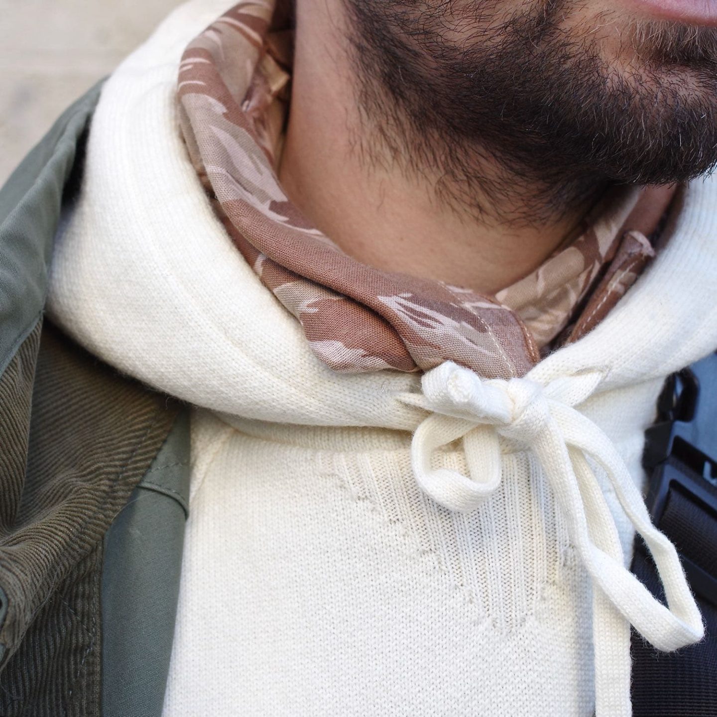 foulard motif camouflage de la marque Arashi Denim