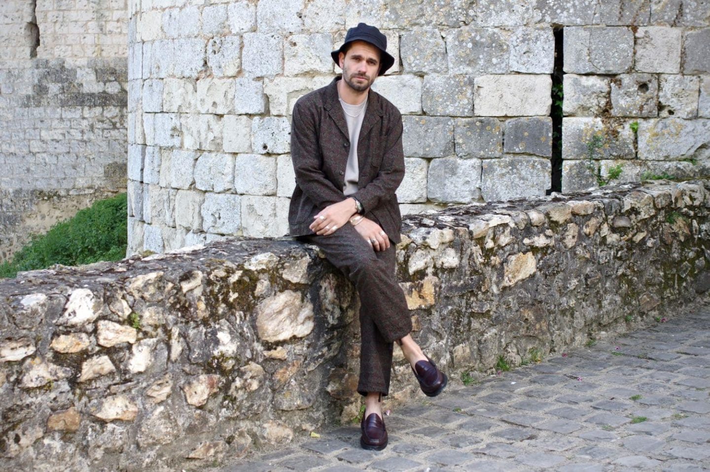 look homme en costume d'été à motif ottoman engineered garments