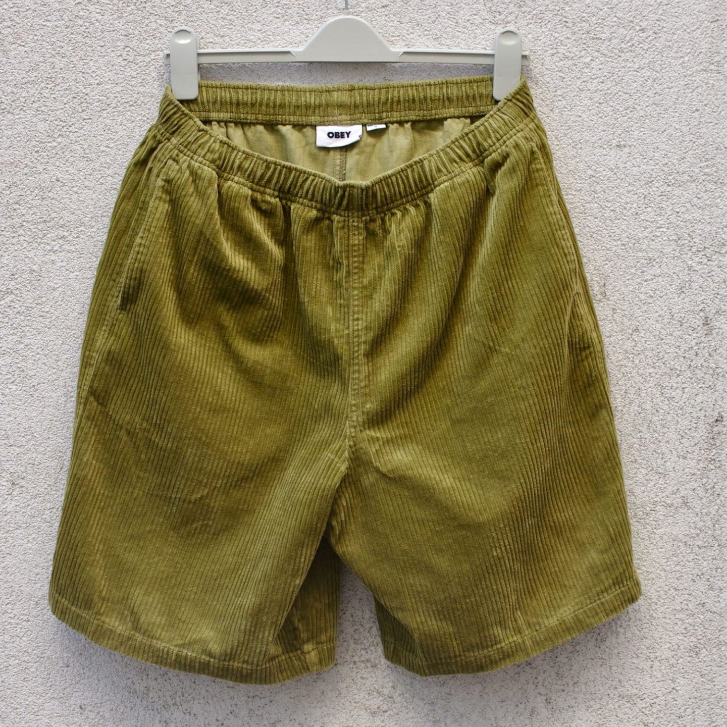 obey easy relaxed corduroy shorts oil olive