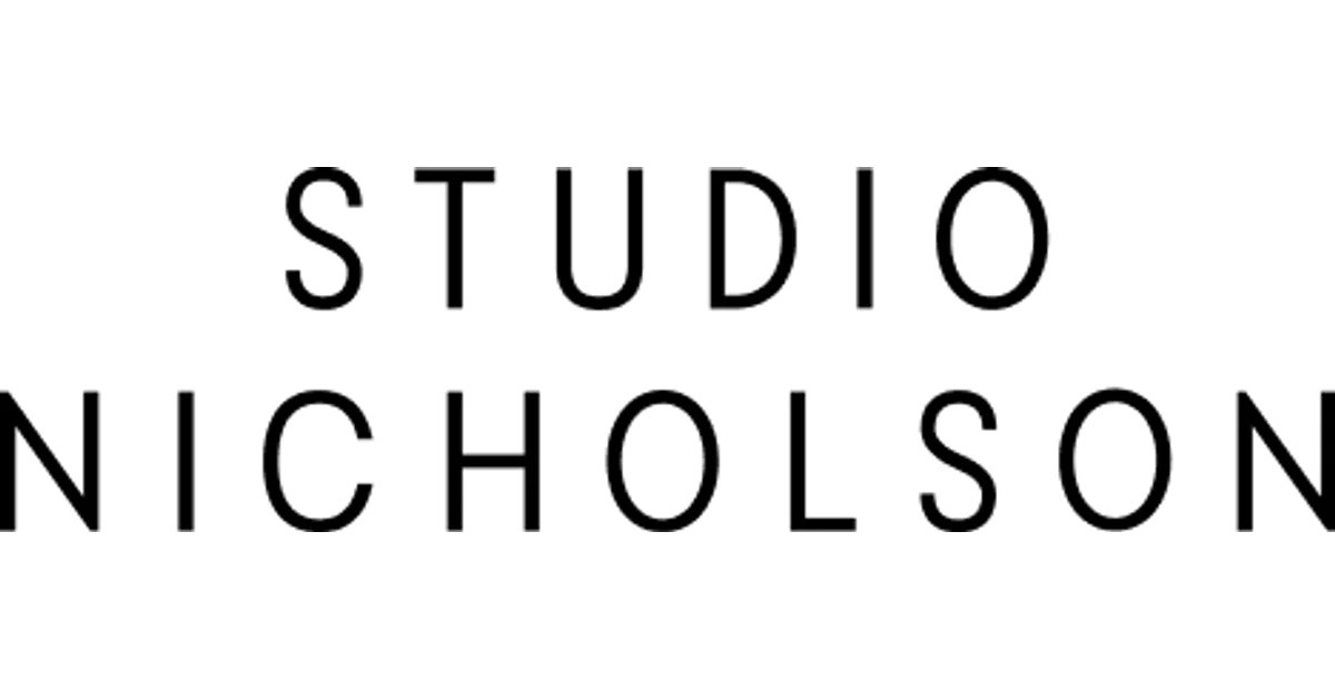 studio nicholson marque logo
