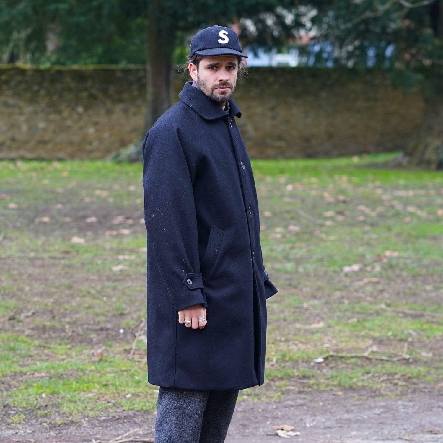 Comment porter un manteau en laine et un costume fa?�on style workwear