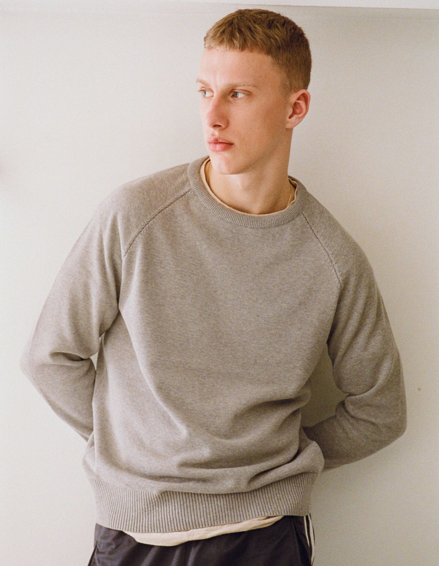 pull en coton sevan façon sweatshirt by Nitto knitwear gris