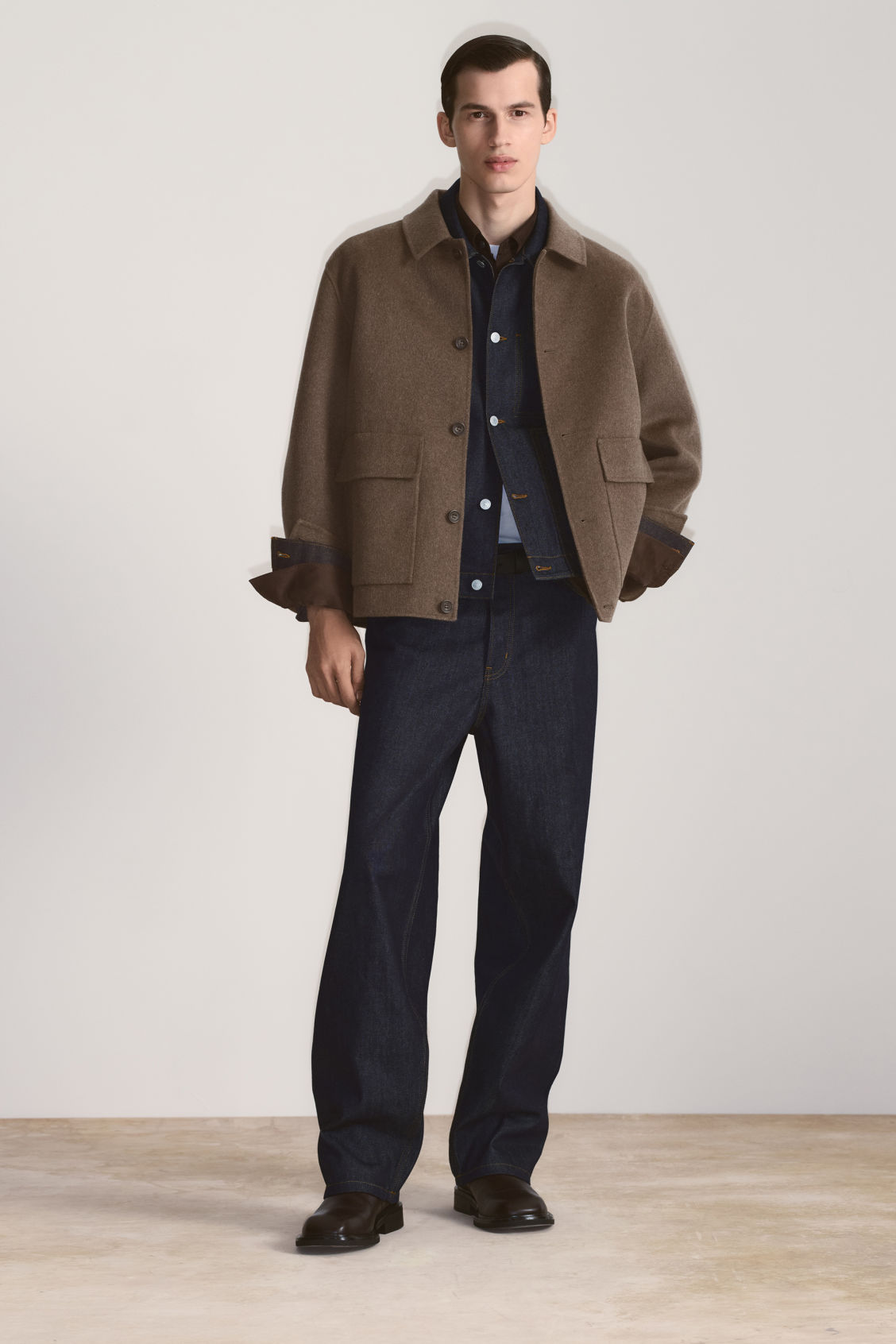 Cos homme hiver 2024 collection FW24 veste laine courte boxy double face marron