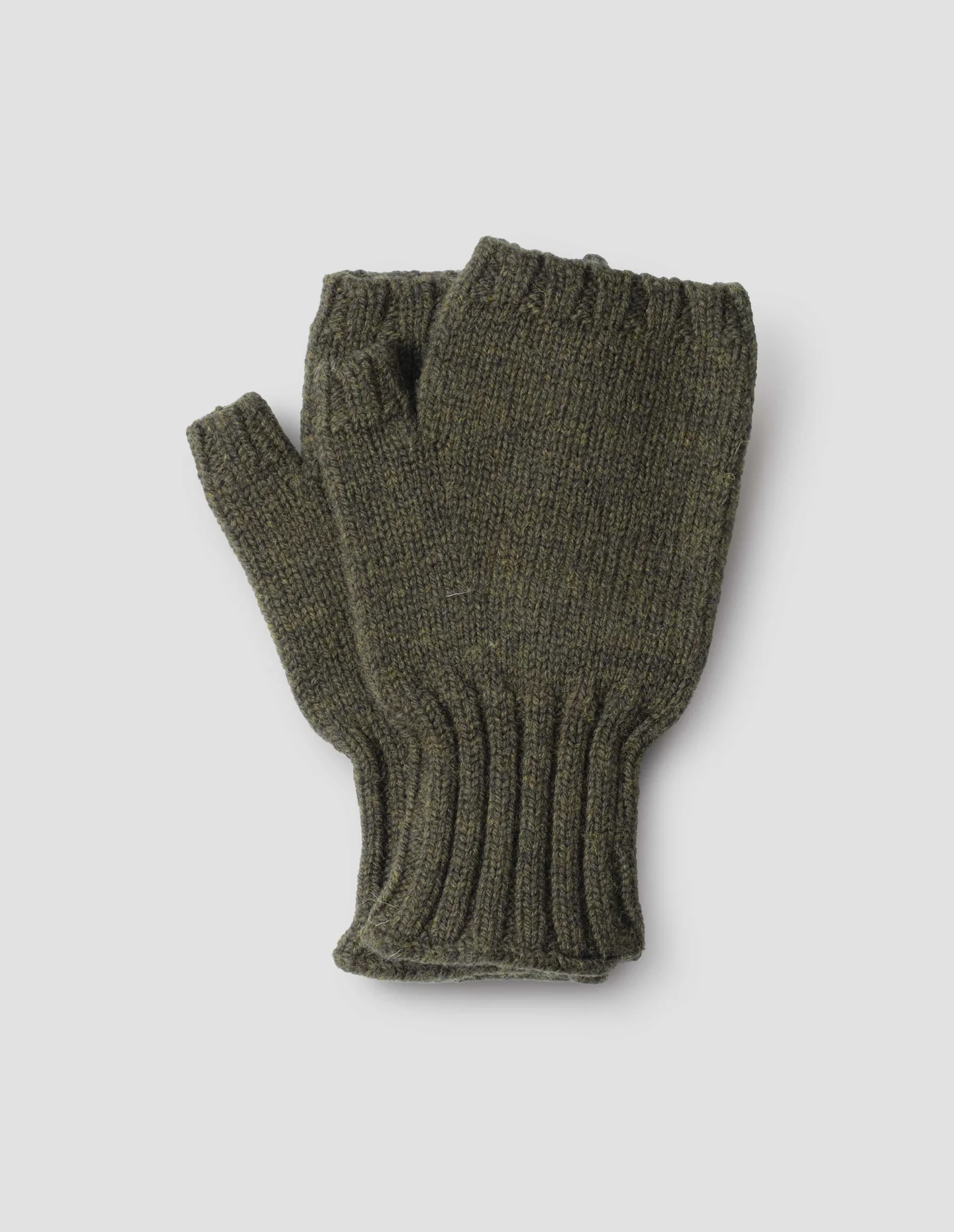 Idées cadeaux mode homme noel 2024 gants mitaine MHL margaret Howell 