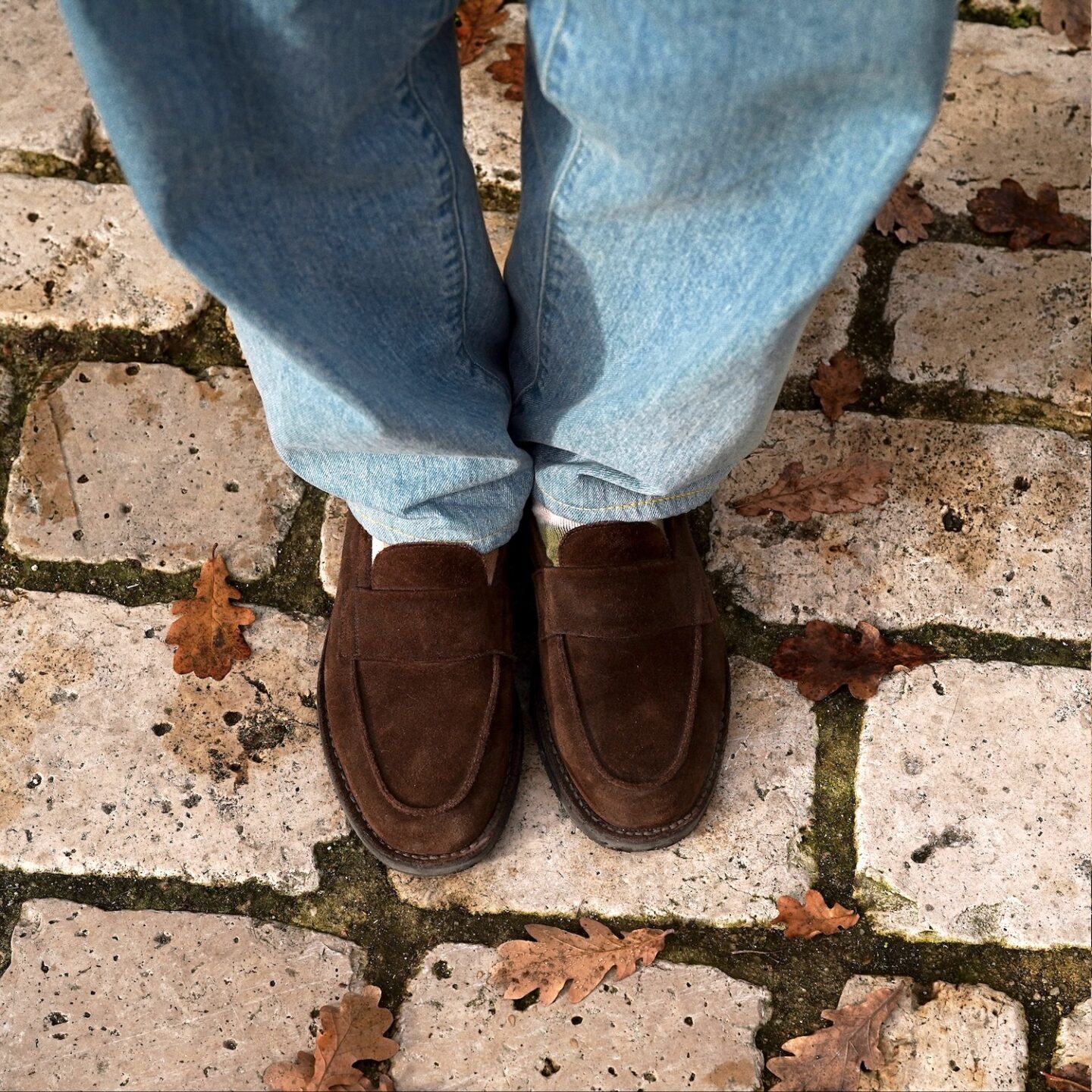 Mocassin Tilsitt « Loft » en veau velours marron de la marque française malfroid shoes