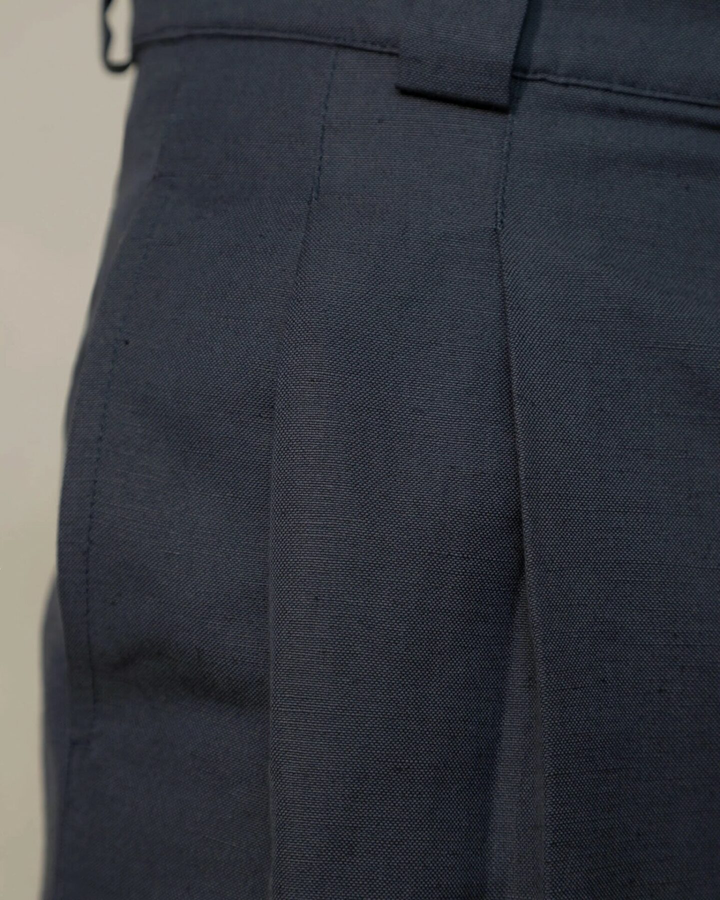 Costume lin navy homme été mariage pantalon plis