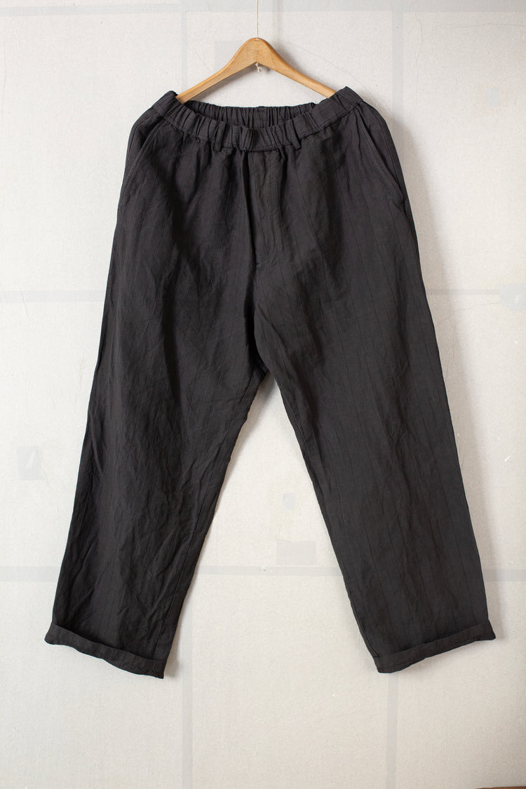 Yoko Sakamoto marque pantalon