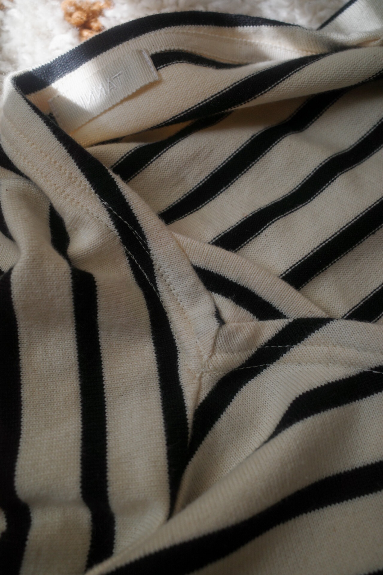 Innat basque tee