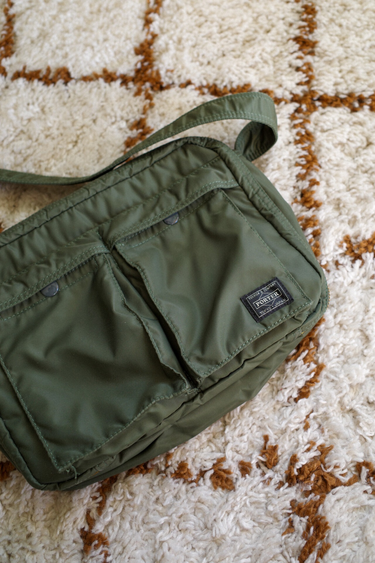 Porter Yoshida sac Tanker Shoulder Bag L Sage Green