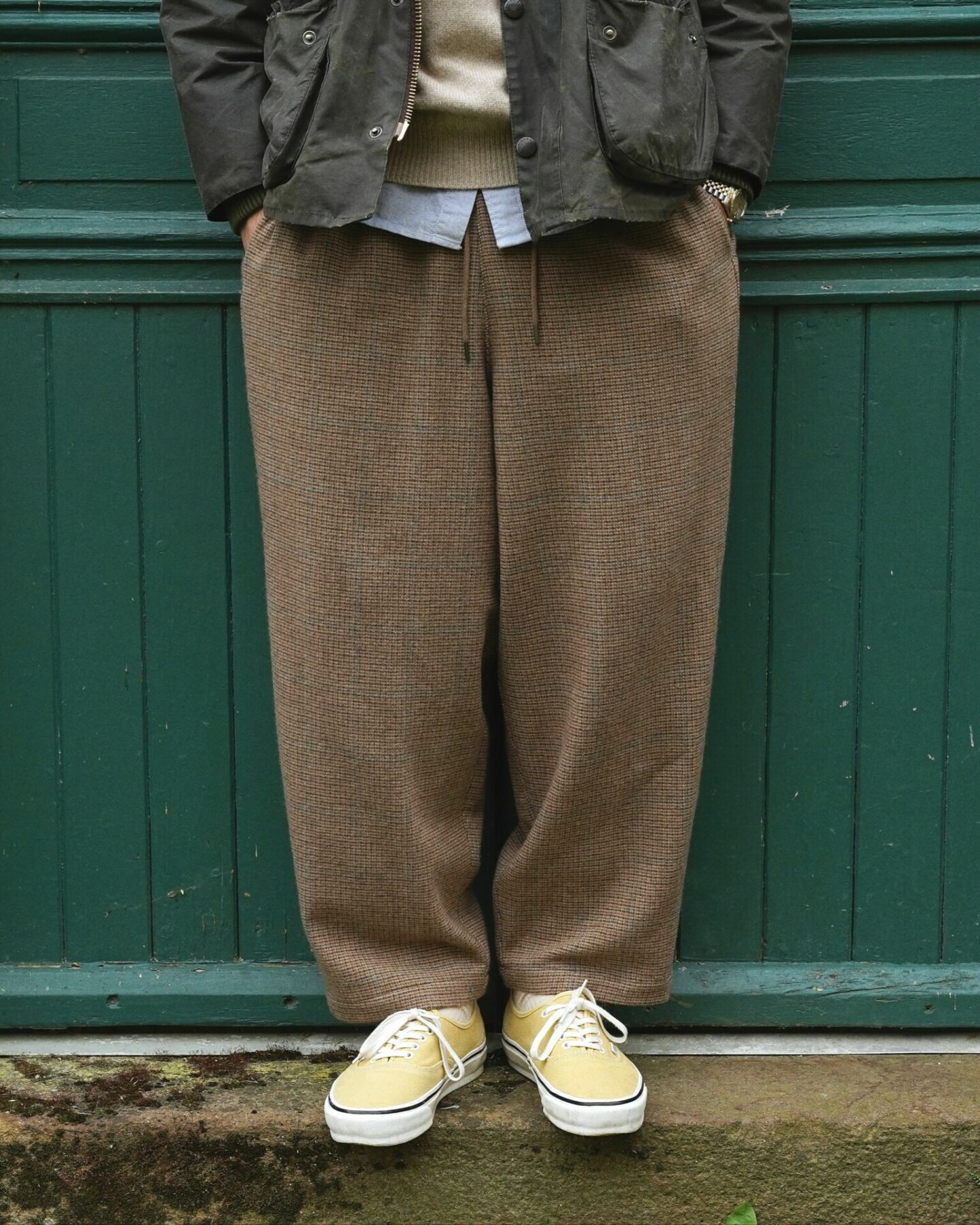 pantalon ample pur homme dans une mati&egrave;re laine et cachemire, made in france, de la marque fran&ccedil;aise Borali