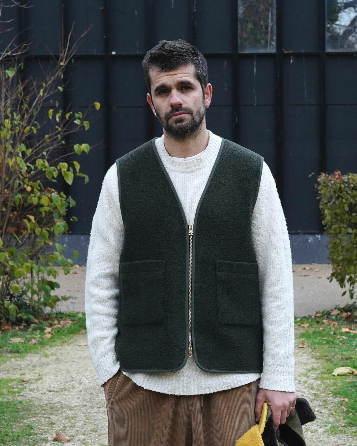 gilet en laine de mouton à zip de la marque Hast