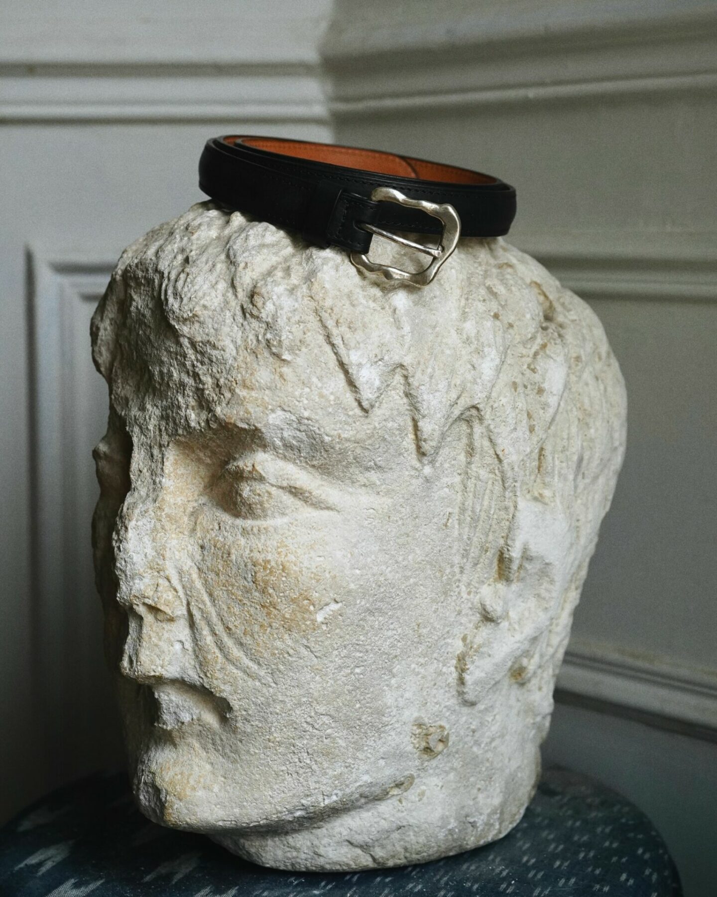 bracelet en cuir double tour avec boucle en argent massif de la collaboration entre Laperruque et Memowa