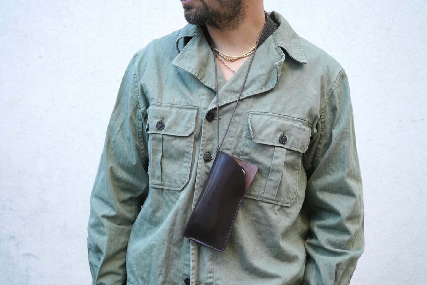 étui à lunettes en cuir de cordovan horween taille XXL de la marque Laperruque