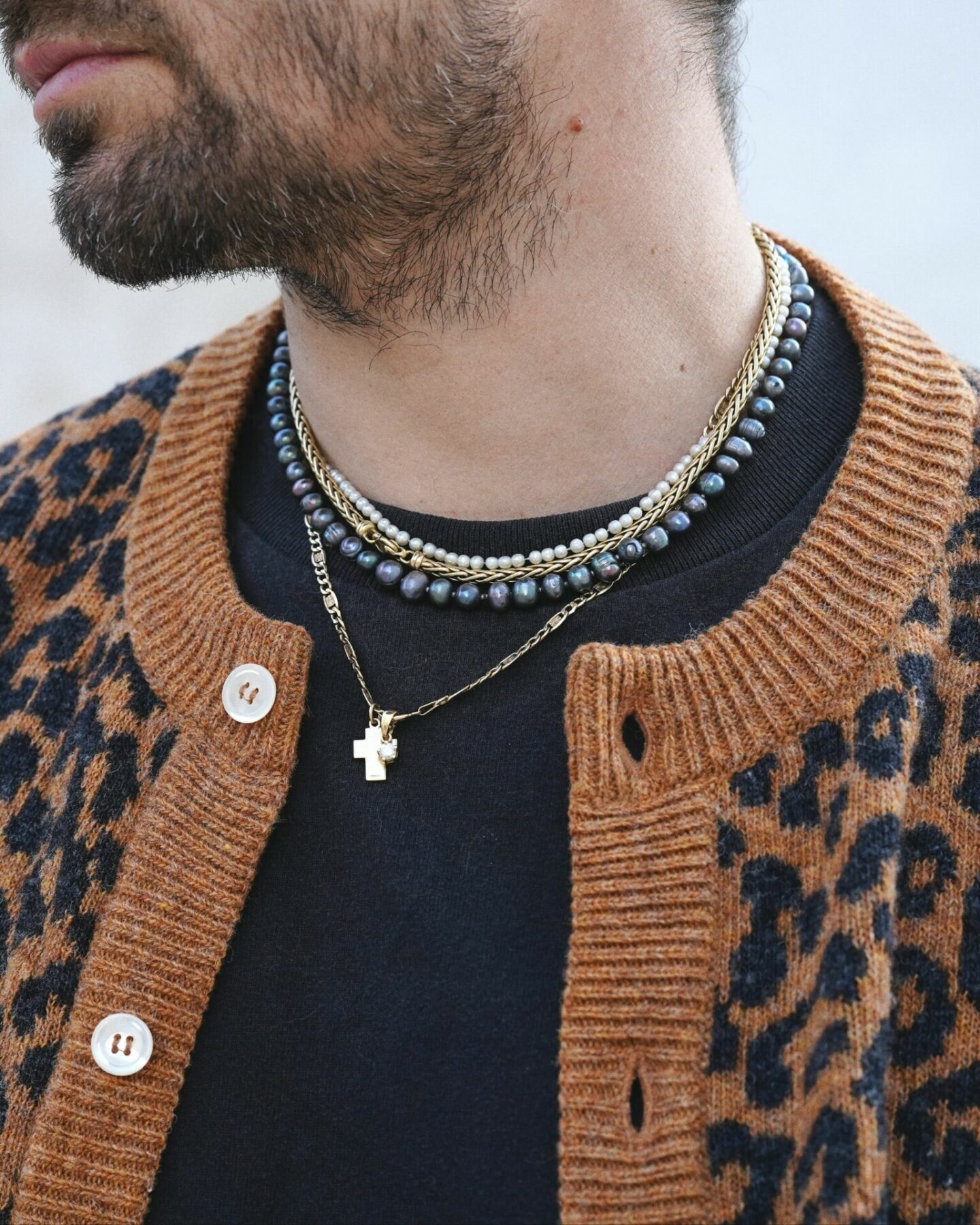 collier de perles naturelles en nacre noire