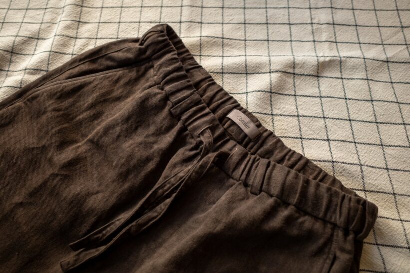 Cornier marque japonaise pantalon easy pants dorozome linen twill mud brown dye collection printemps été 2026