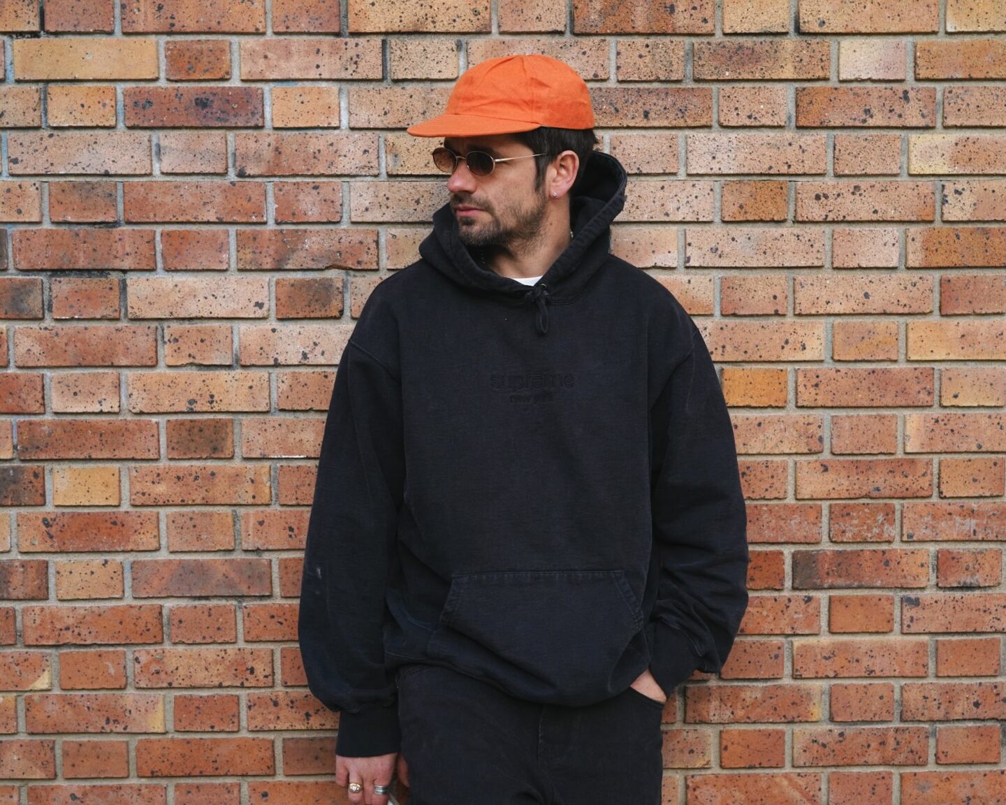 hoodie supreme noir made in portugal