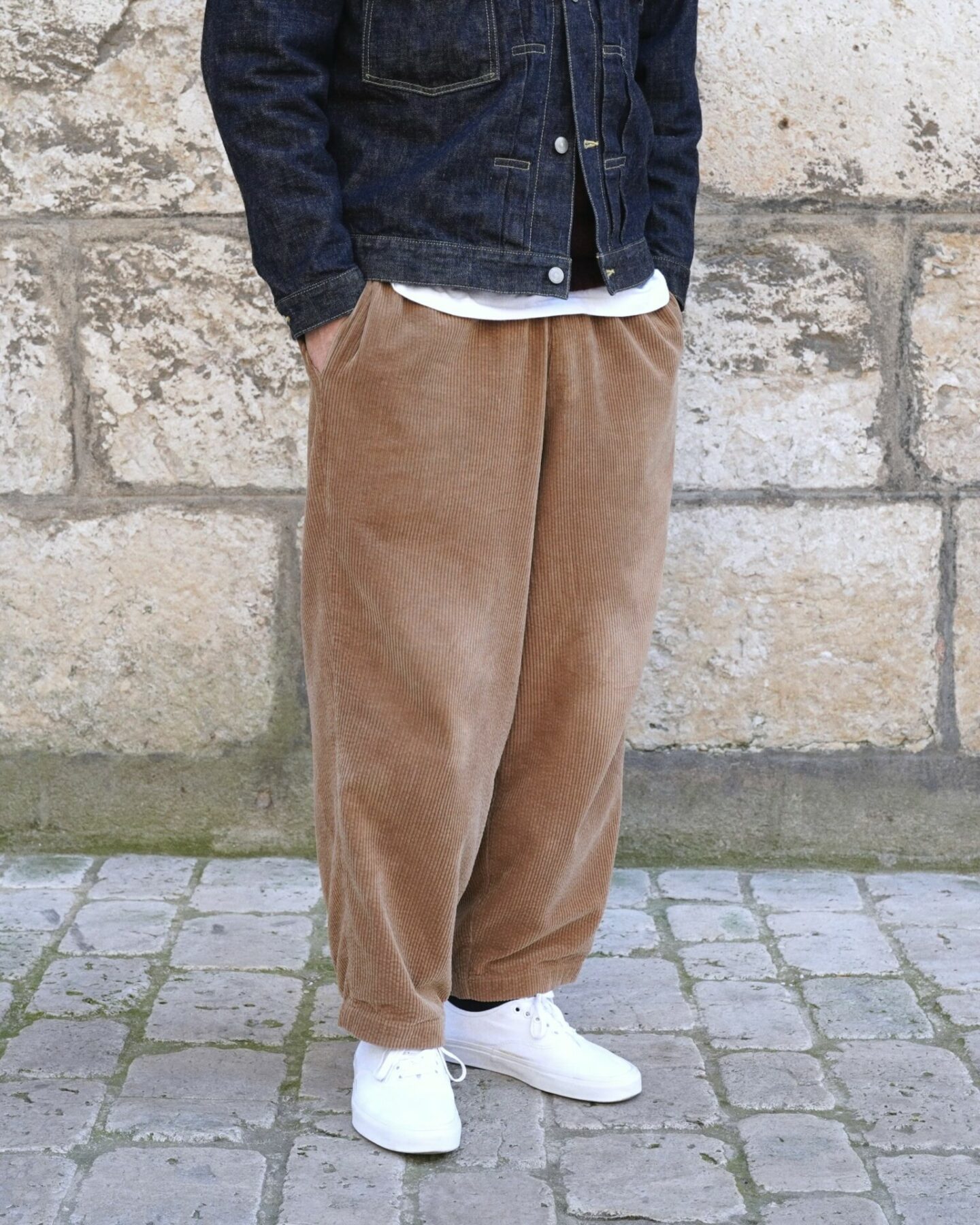 japanese corduroy warm-up pants borali & vans authentic white