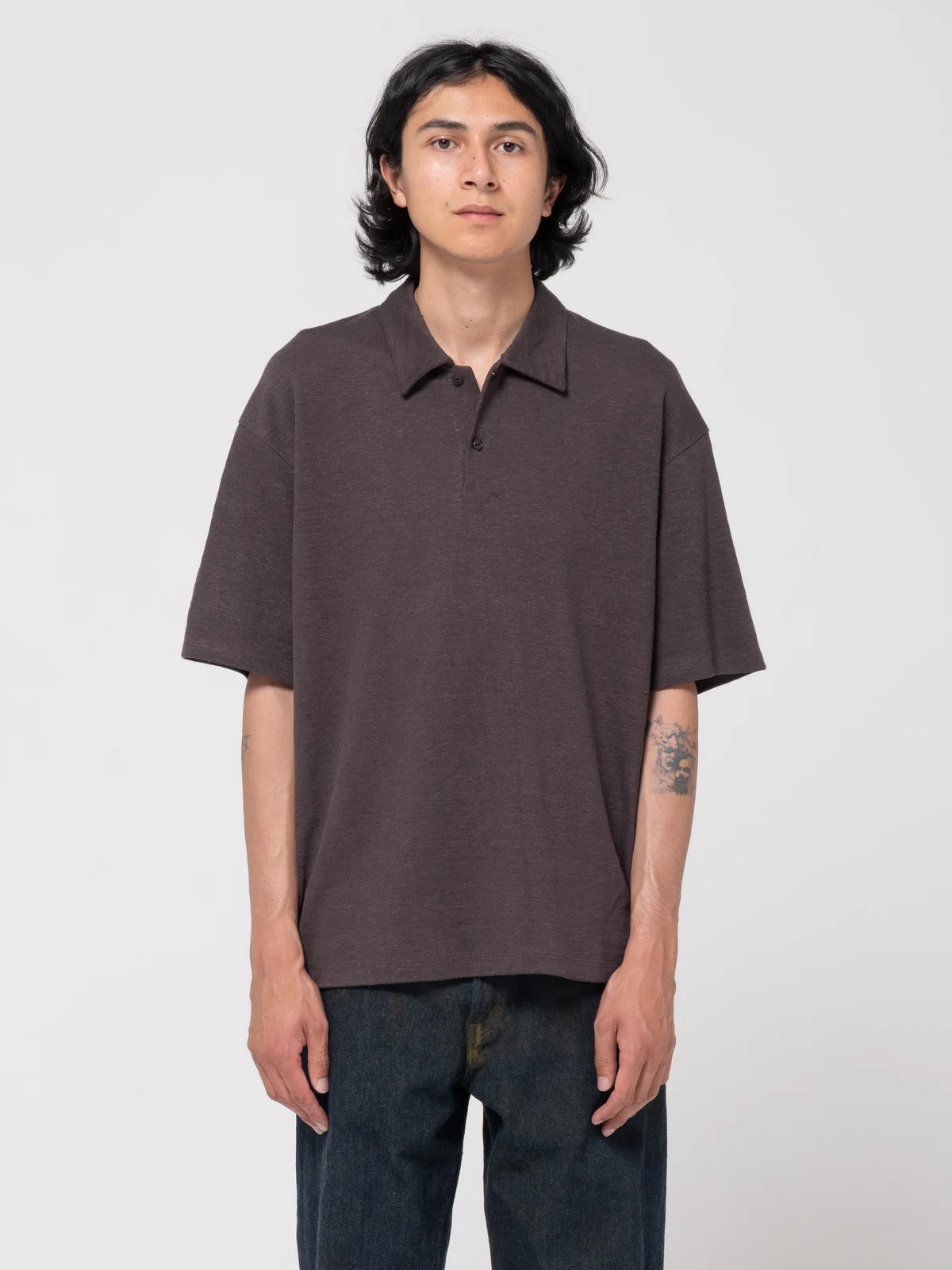 Yoko Sakamoto ss26 vestiaire estival homme polo hemp brown