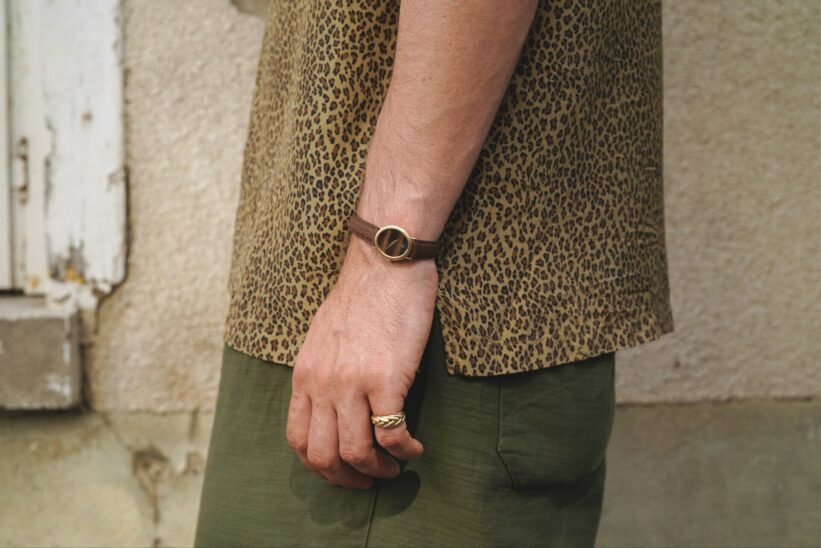 porter une montre de femme vintage est une bonne die quand on est un homme